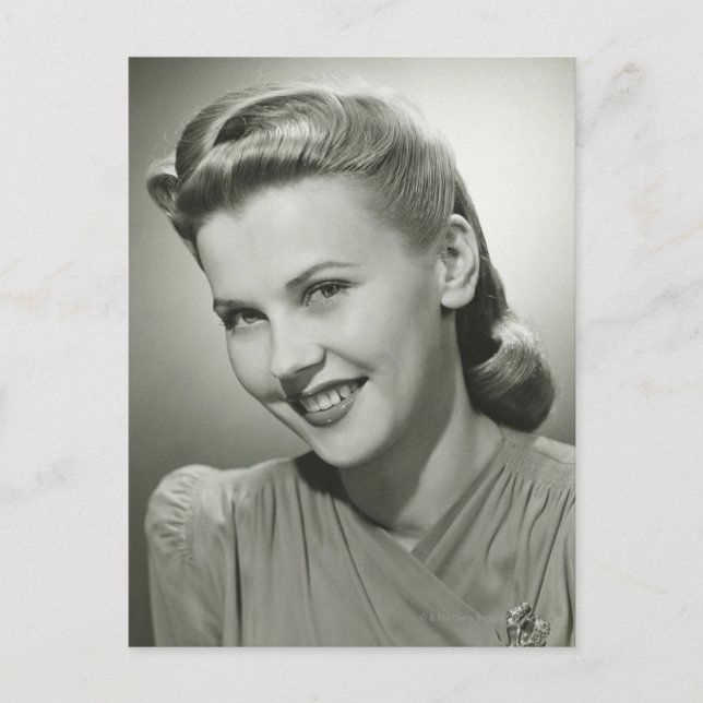 Cartão Postal Mulher sorrindo 2 (Frente)