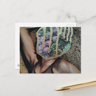 Cartão Postal Mulher Suculenta no Deserto arte surreal de colage