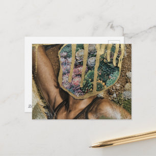 Cartão Postal Mulher Suculenta no Deserto arte surreal de colage