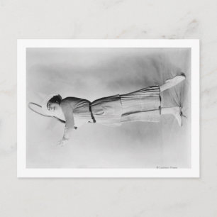 Cartão Postal Mulher Swing Tênis Raquet