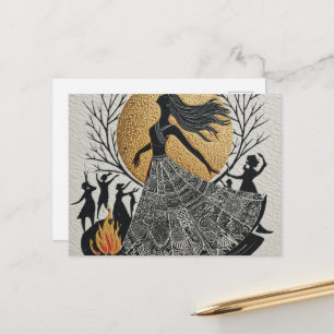 Cartão Postal Mulheres Pagãs Dançando Lua Dourada