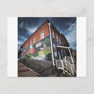 Cartão Postal Mural de Covington em Edifício Histórico de Tijolo