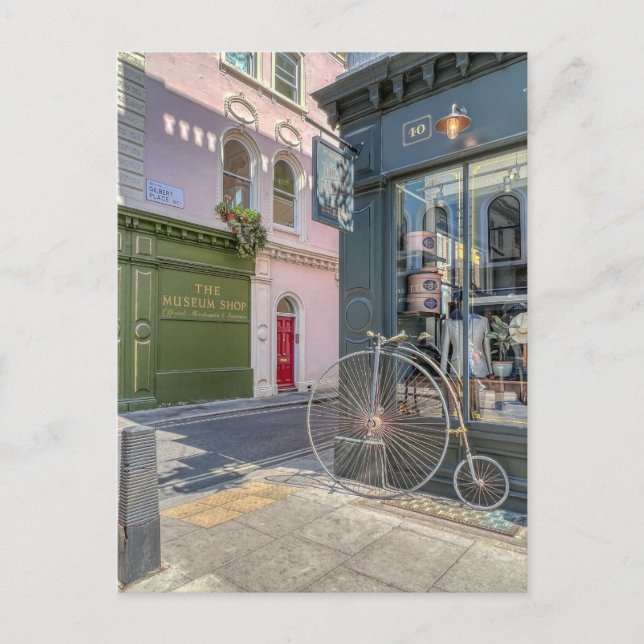 Cartão Postal Museum Street, Bloomsbury, London UK Postcard (Frente)