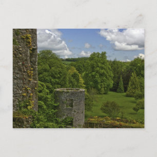 Cartão Postal Na Irlanda, no Castelo de Blarney uma torre de ped