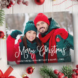 Cartão Postal Natal do Casal de Caligrafia Moderna<br><div class="desc">Cartão-postal de Casal de Natal Merry Fun Calliographic</div>