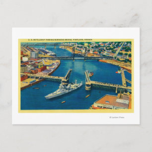 Cartão Postal Navio de batalha americano passando por Portland