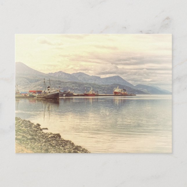 Cartão Postal Navio de rebocador no fim do mundo (Frente)