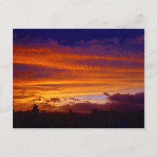 Cartão Postal Noite sobre a cidade