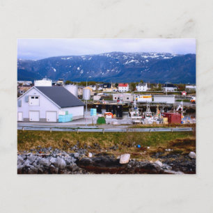 Cartão Postal Noruega, porto marítimo e montanhas