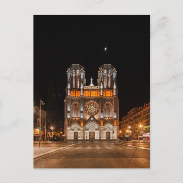 Cartão Postal Notre-dame de nice na noite brilhando (Frente)