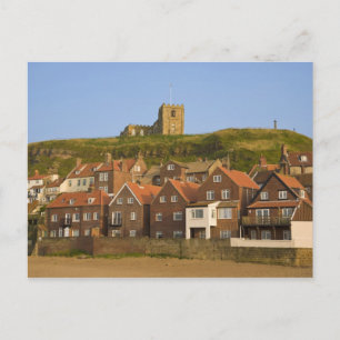 Cartão Postal Nova igreja de moradias e Ruas Margarets, Whitby,