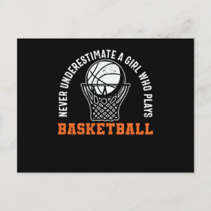 Cartão Postal Nunca Subestime uma Garota que Jogue Basquete