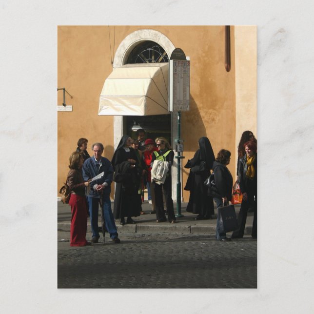 Cartão Postal Nuns at bus stop (Frente)