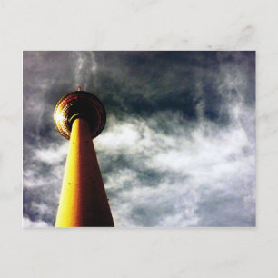 Cartão Postal nuvens de fernsehturm berlin