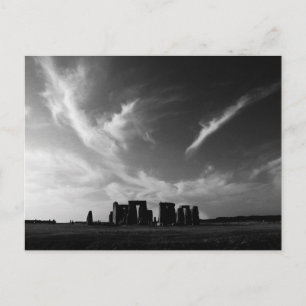Cartão Postal Nuvens Sobre Stonehenge