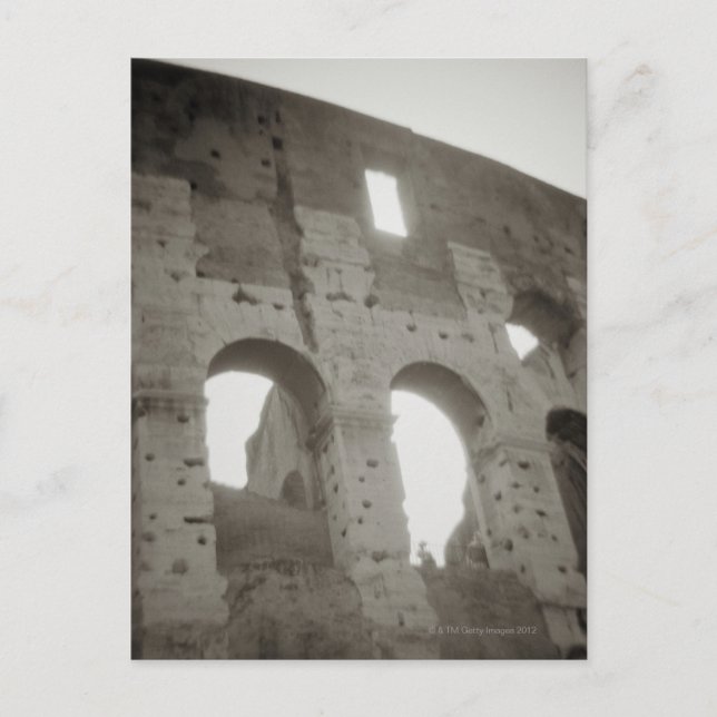 Cartão Postal O colosso em Roma, Itália (Frente)