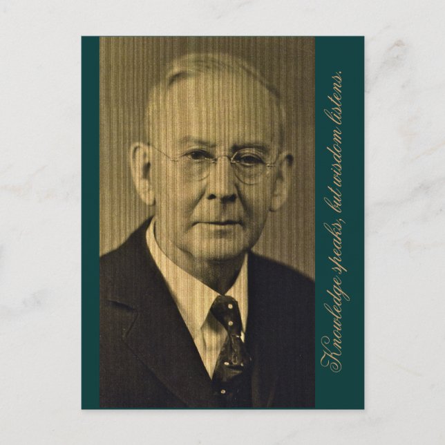 Cartão Postal O conhecimento fala, mas a sabedoria escuta. (Frente)