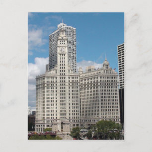 Cartão Postal O Edifício Wrigley, Chicago, Em Um Dia Ensolarado