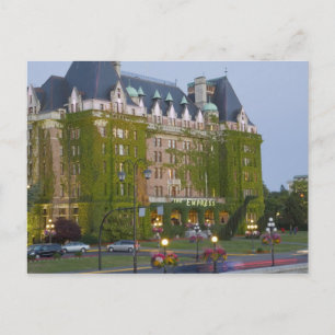 Cartão Postal O Empress Hotel no porto interno em