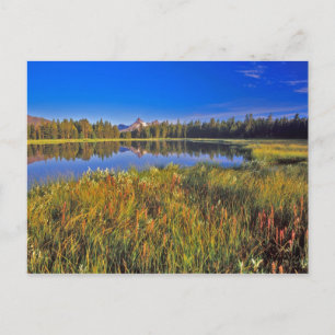 Cartão Postal O pico Index reflete-se no lago Mud no
