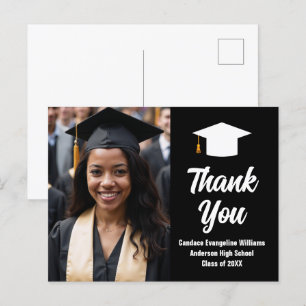 Cartão Postal Obrigado pela Foto de Formatura Preto e Branco Mod