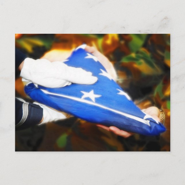 Cartão Postal "Obrigado" Soldado Recebendo a bandeira americana (Frente)