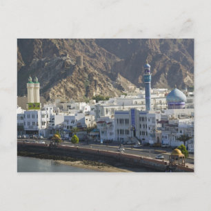 Cartão Postal Oman, Muscat, Mutrah. Edifícios ao longo de Mutra