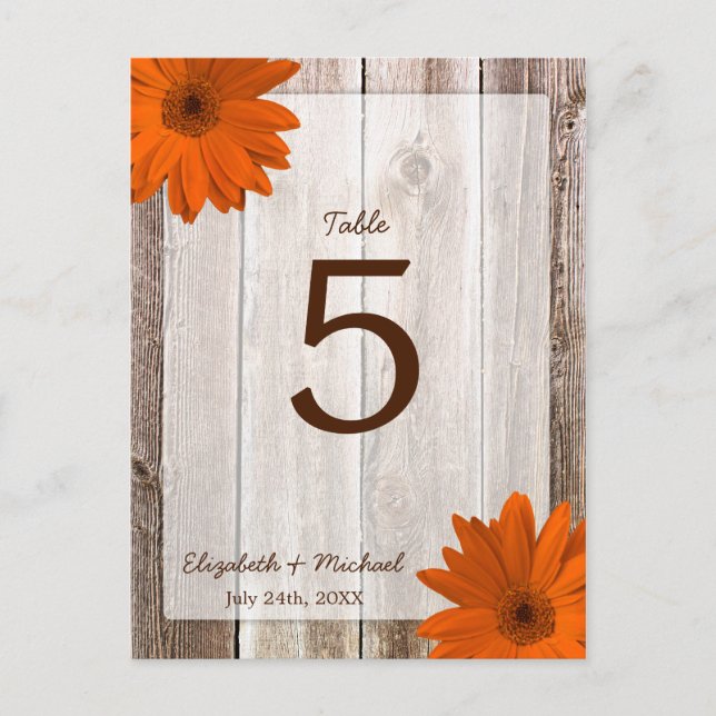 Cartão Postal Orange Daisy Rustic Barn Wood Table Number (Frente)