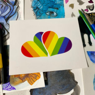 Cartão Postal Orgulho Corações Arco-Íris – Amor e