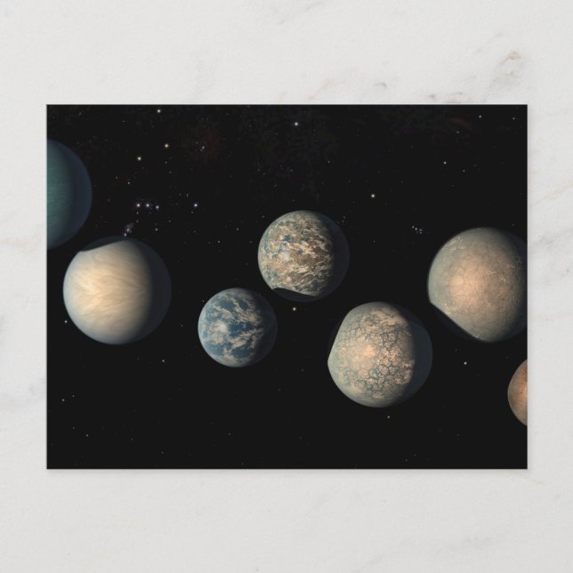 Cartão Postal Os Sete Planetas do Tamanho da Terra de Trappist-1 (Frente)