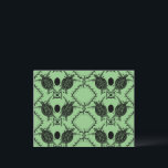 Cartão Postal Padrão de Luas de Tartaruga do Mar<br><div class="desc">Veja esta bela arte,  feita por mim para você! Sinta-se livre para adicionar seu próprio texto ou alterar as cores. Visite meu compro para mais! Se você quiser algo personalizado,  entre em contato,  minhas informações de contato estão na minha página de compro.</div>