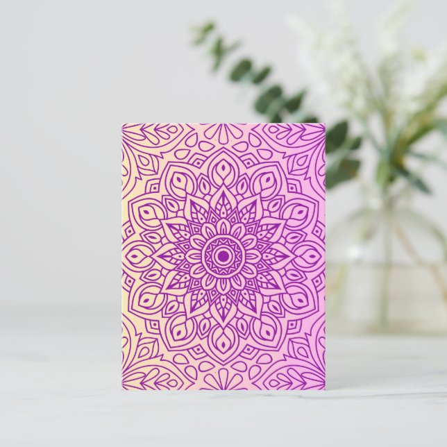 Cartão Postal Padrão de Pêssego Roxo Pêssego Elegante Mandala (Em pé/Frente)