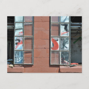 Cartão Postal Painéis da janela do grafite