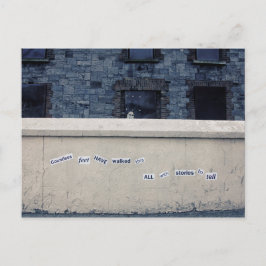 Cartão Postal Palavras na parede