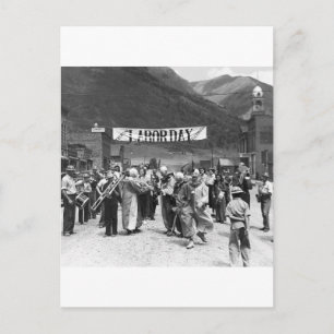 Cartão Postal Palhaços do Dia do Trabalho, 1940