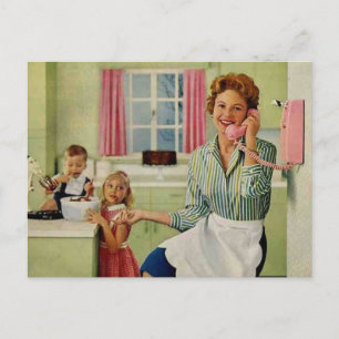 Cartão Postal Parteira e família retrô