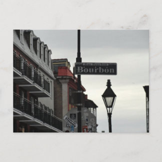 Cartão Postal Passando na Rua Bourbon