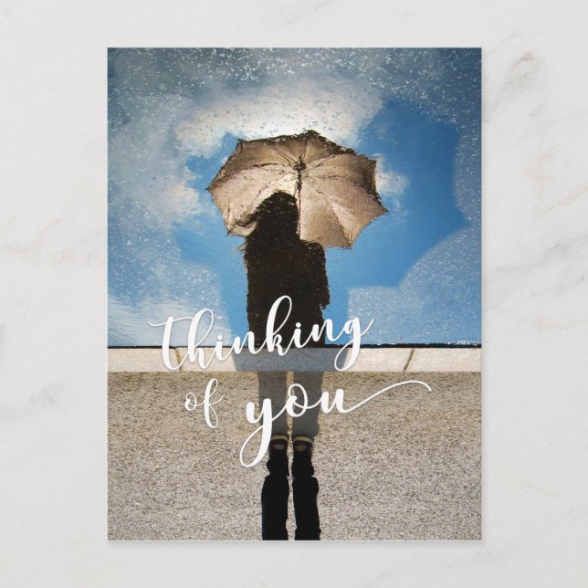 Cartão Postal "Pensando em você" Garota, Guarda-chuvas refletido (Frente)
