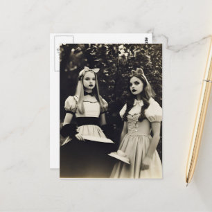Cartão Postal Personagens de fantasia adoráveis preto e branco