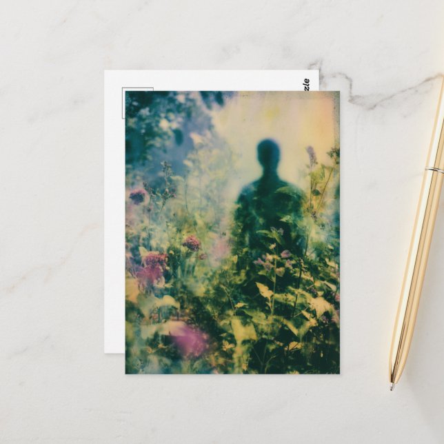 Cartão Postal Pessoa no Abstrato de Jardim (Frente/Verso In Situ)