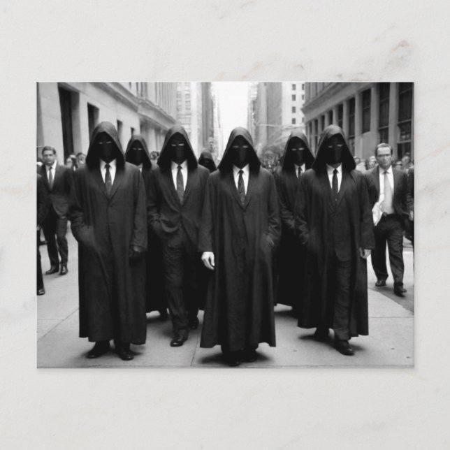 Cartão Postal Pessoas Estranhas e Sinistras Encapuzadas (Frente)