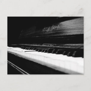 Cartão Postal Piano Antigo