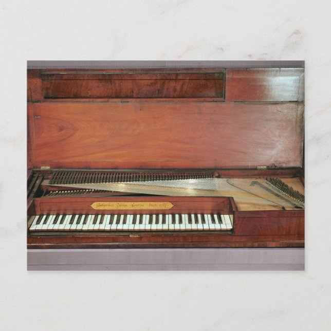 Cartão Postal piano quadrado, 1767 (foto) (Frente)