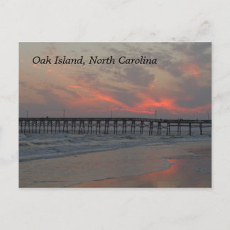 Cartão Postal Pier e Sunset - Ilha Oak, NC