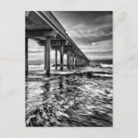 Pier em preto e branco ao amanhecer, Califórnia