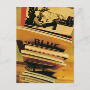 Cartão Postal Pilha de livros e revistas