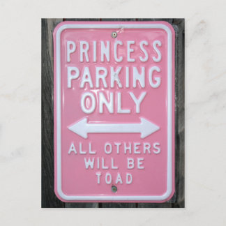 Cartão Postal Placa de estacionamento engraçada só para princesa