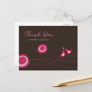 Cartão Postal Pombinhos Cor-de-Rosa e Flores Pontilhadas Casamen