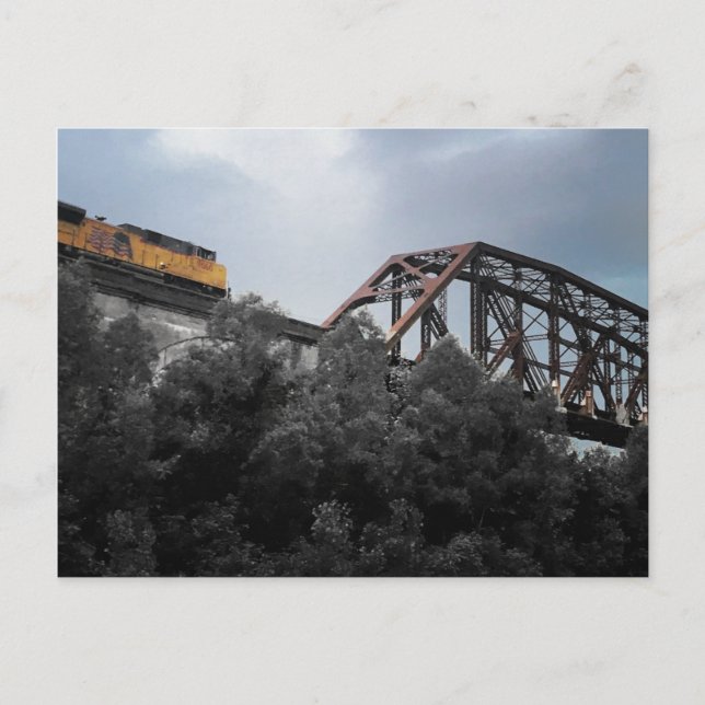 Cartão Postal ponte de locomotiva na passagem de comboios (Frente)