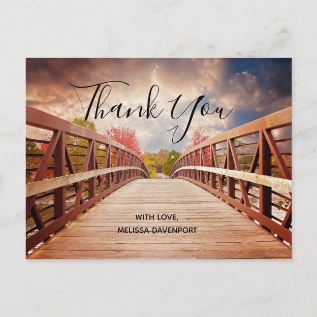 Cartão Postal Ponte de Madeira Rústica no Campo Obrigado (Frente)